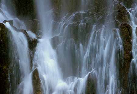 L0087_plitwice_kroatien_wasser_kaskaden