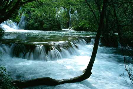 L0113_wasser_kaskaden