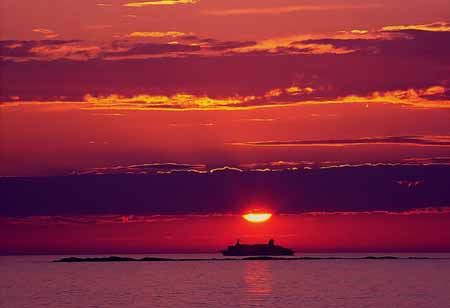 L1200_sonnenuntergang_mit_schiff