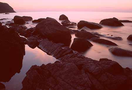 L1243_runde_norwegen_steine_und_meer