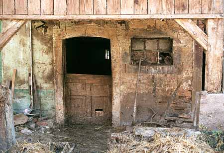 L1433_alter_bauernhof