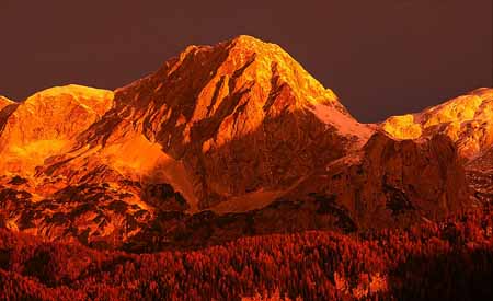 L1553_alpengluehen_triglav_slowenien