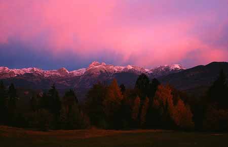 L1799_alpengluehen_triglav_slowenien