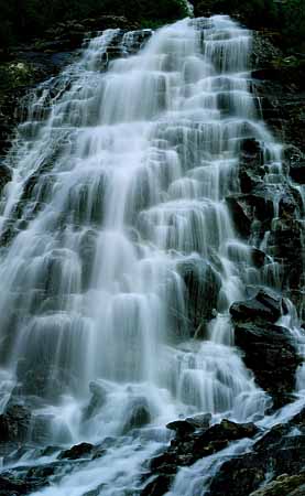 P1110_wasserfall_3