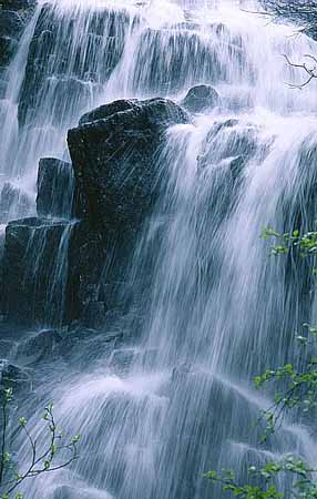 P2078_wasserfall