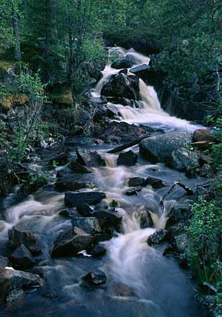 P2941_wasserfall_schweden
