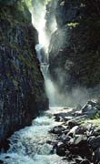 P1389_wasserfall_norwegen