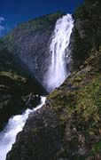P2444_wasserfall_norwegen_1
